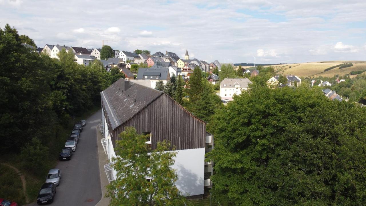 Ferienwohnungen Zauberberg, Schneehase & Glitzerhirsch Oberwiesenthal Eksteriør bilde