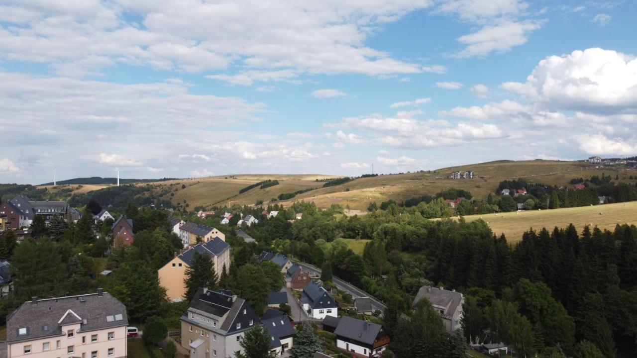 Ferienwohnungen Zauberberg, Schneehase & Glitzerhirsch Oberwiesenthal Eksteriør bilde